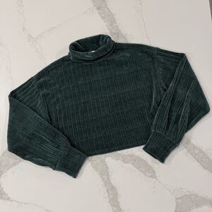Altar’d State Cropped Velvet Chenille Turtleneck Sweater Women’s XS Forest Green